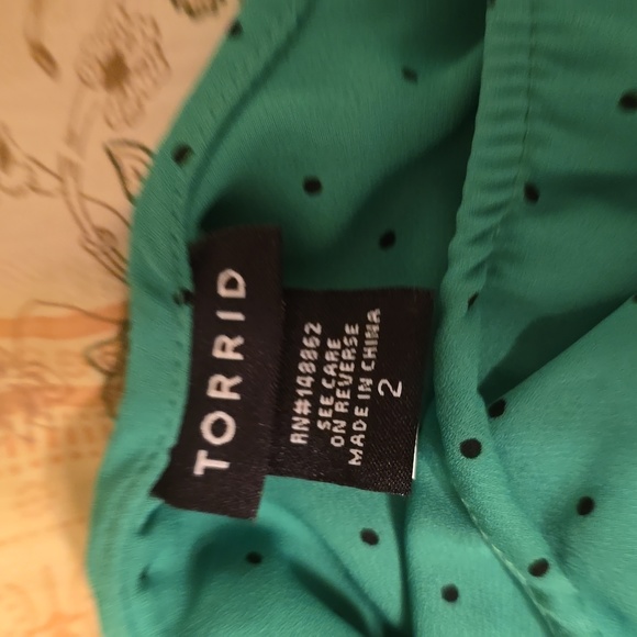 Torrid top - Picture 2 of 2